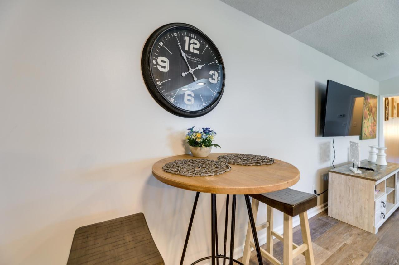 Updated Hubert Vacation Rental 5 Mi To Beaches! Свонсборо Екстер'єр фото